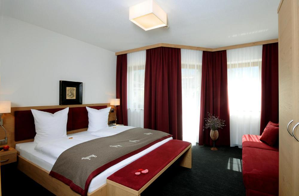 Jagdhof Ligedl Aparthotel Mayrhofen Phòng bức ảnh